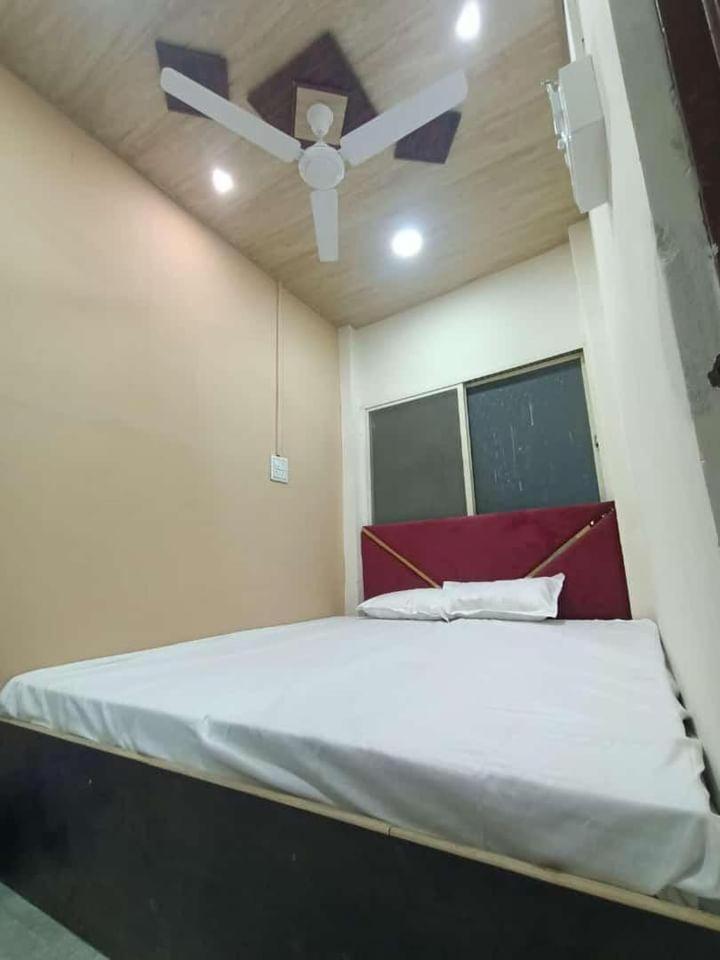 Hotel Rolex Ujjain Exterior foto